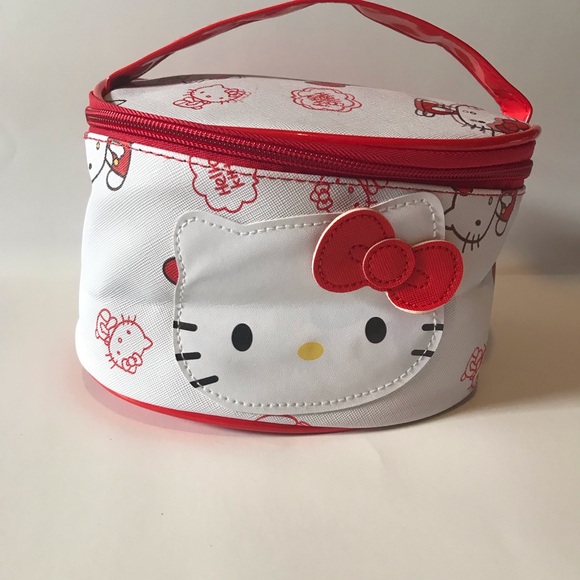 Hello Kitty Bags - Picture 3 of 10